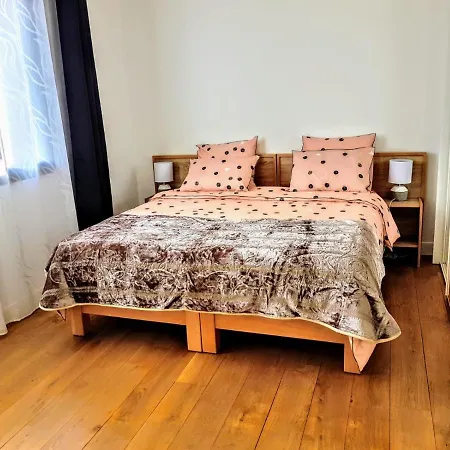 Les Coteaux Holiday home *