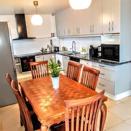 Les Coteaux Holiday home